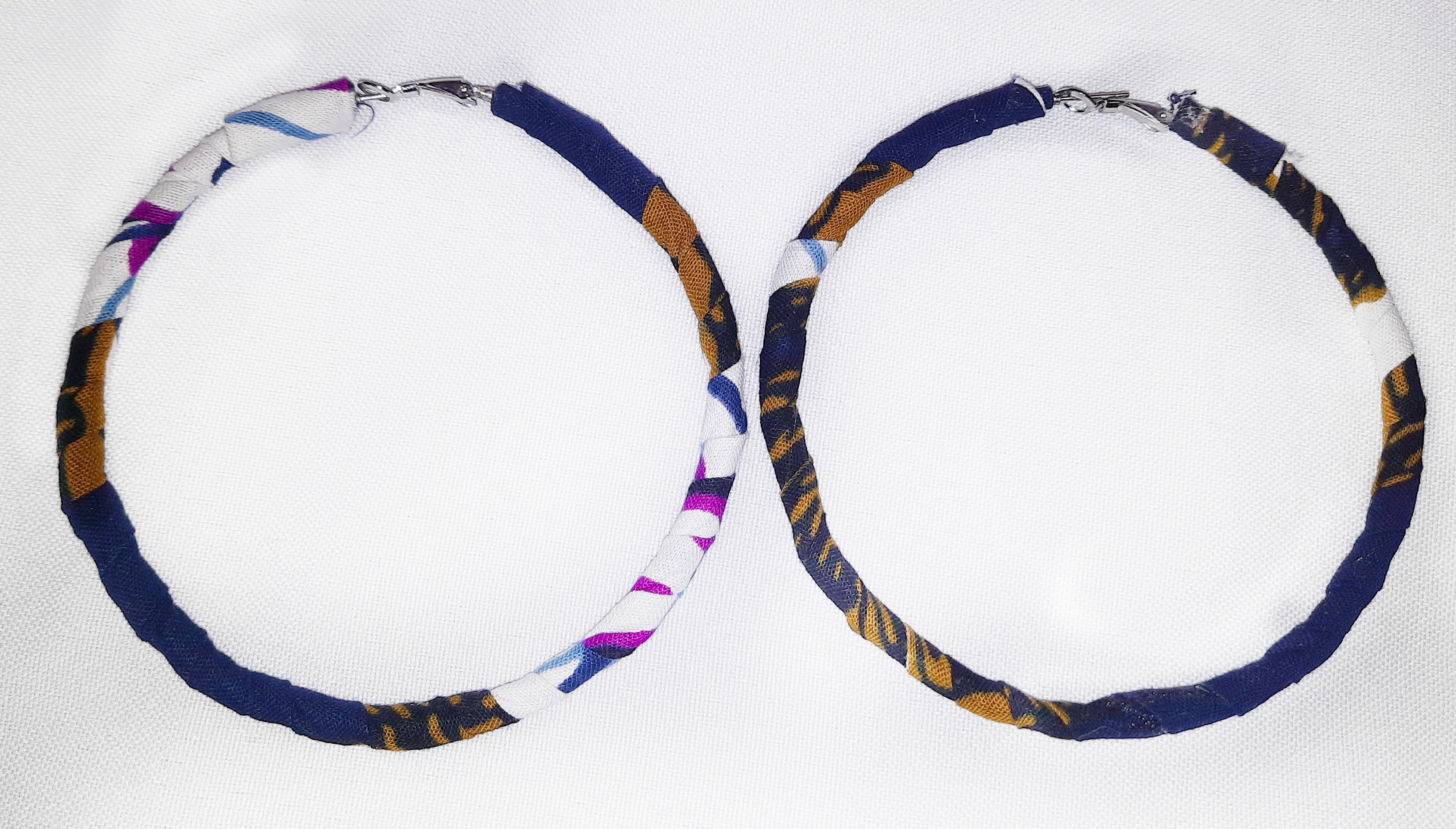 Lapis hoops