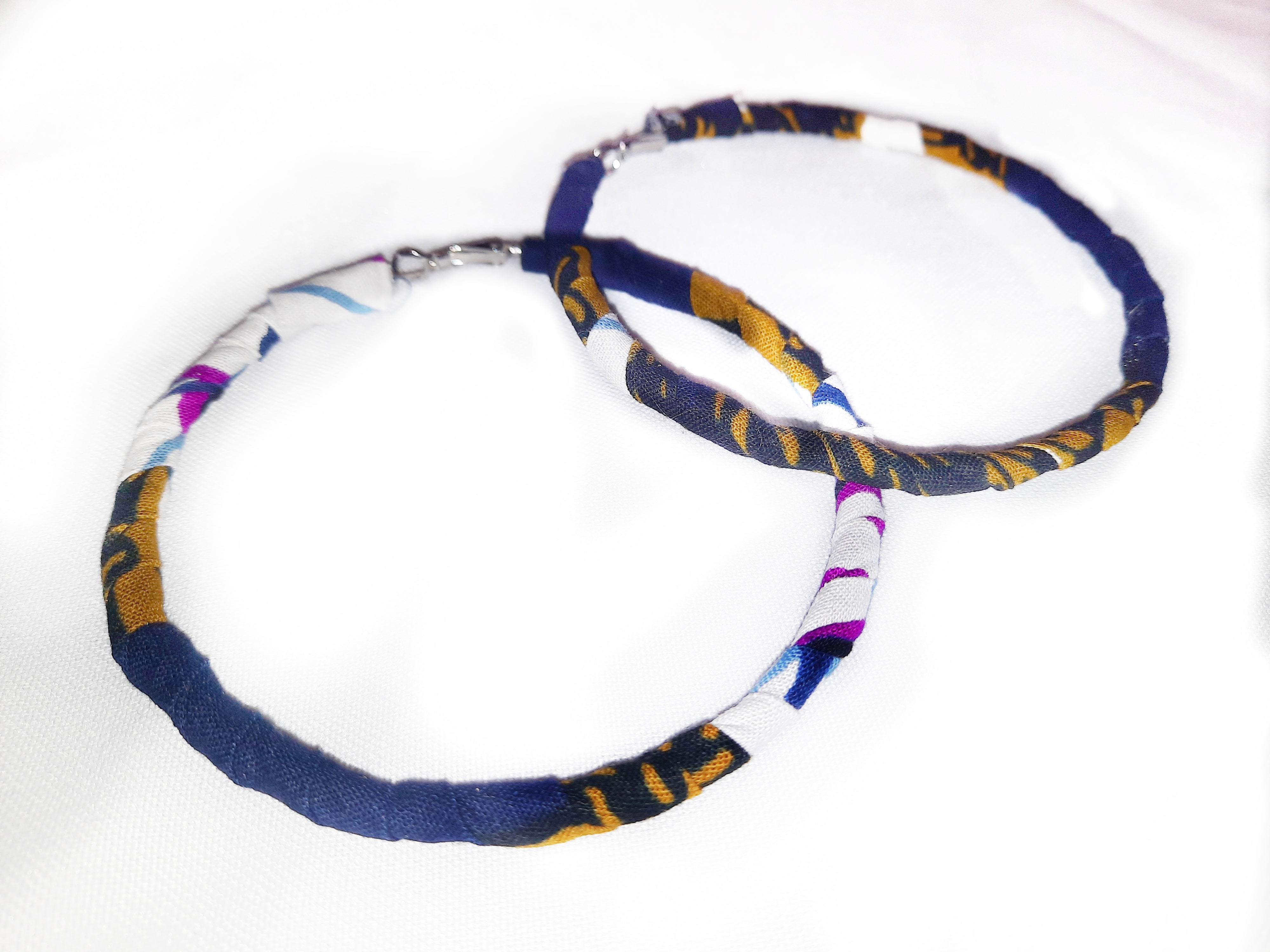 Lapis hoops